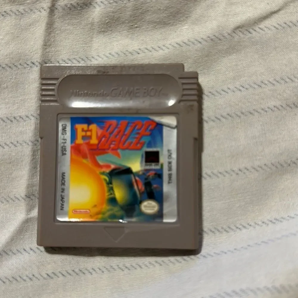 Nintendo GameBoy F-1 Race Game